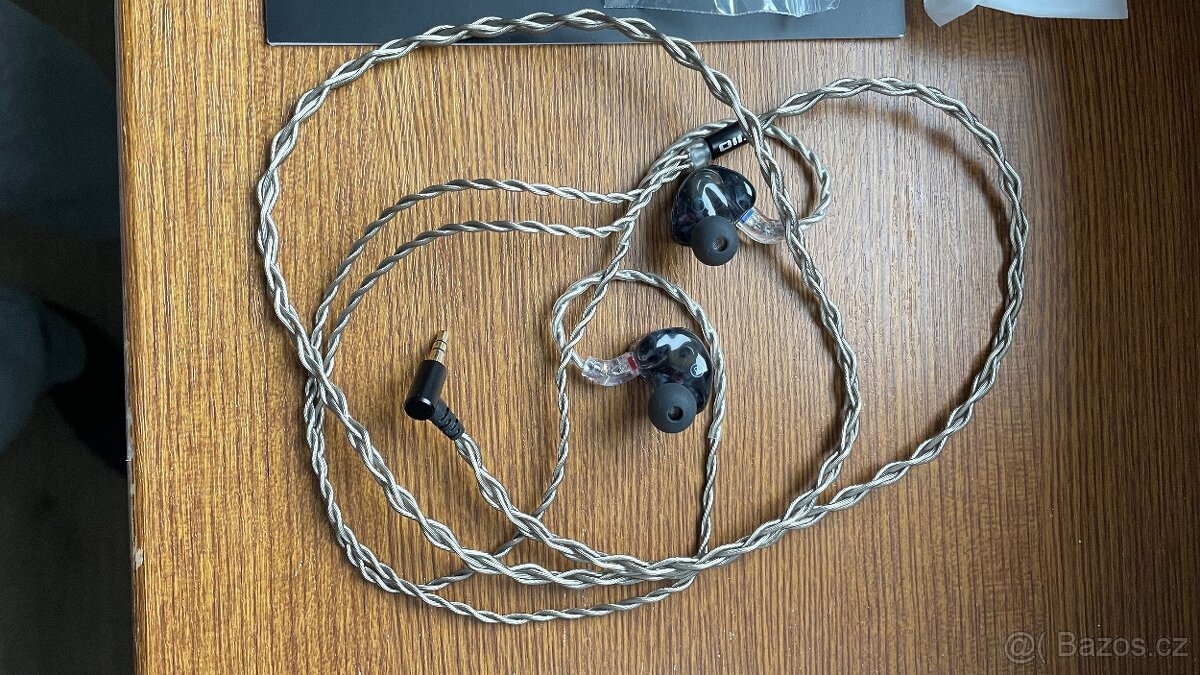 hi-res sluchátka FiiO JH5 černá - 3