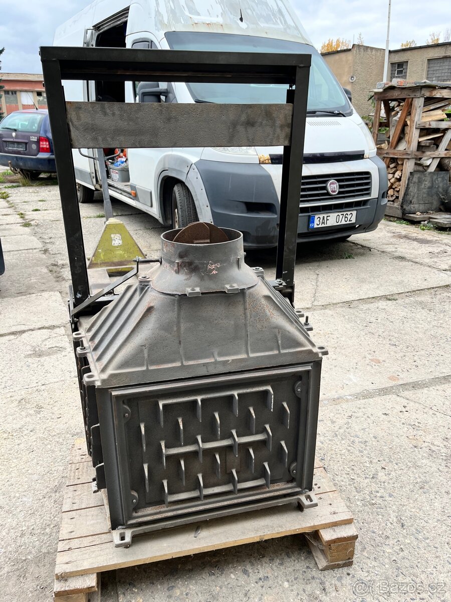 Litinová krbová vložka seguin se zdvihem 12kw - 3