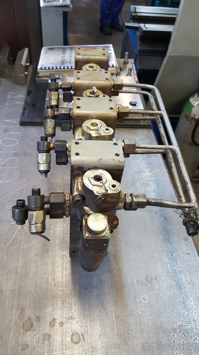 TOS Varnsdorf_elektro-magnetické ventily - 3