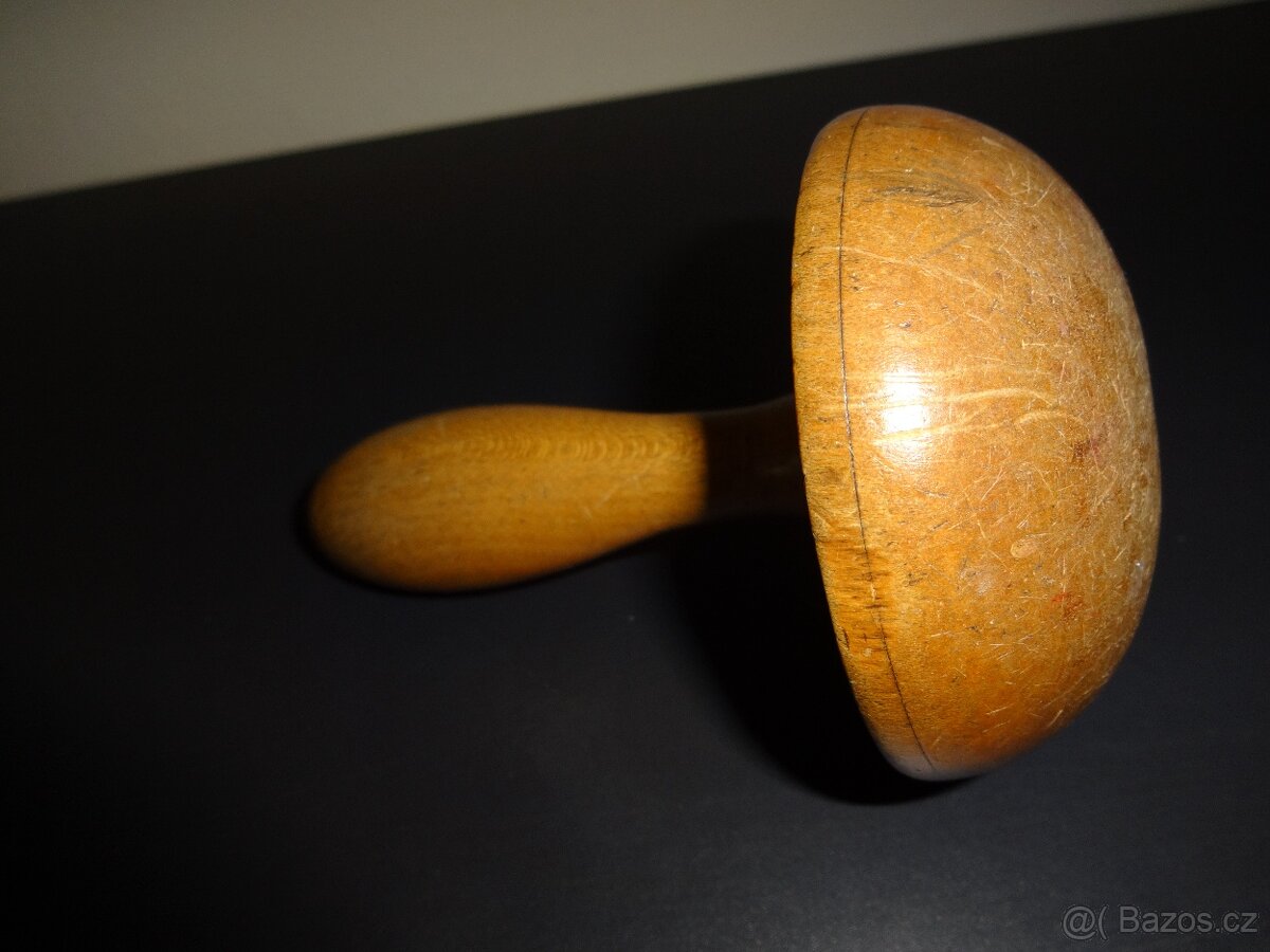 Hřibek a strojky - 3