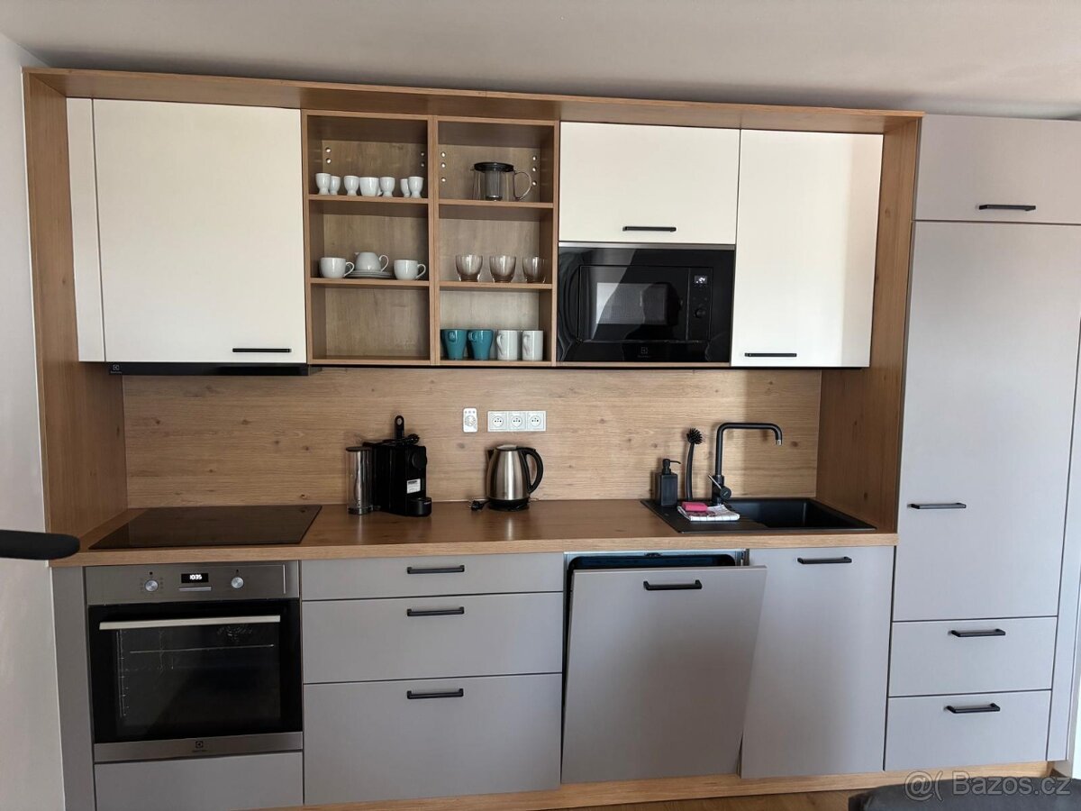 Kuchyně na zakázku - 3