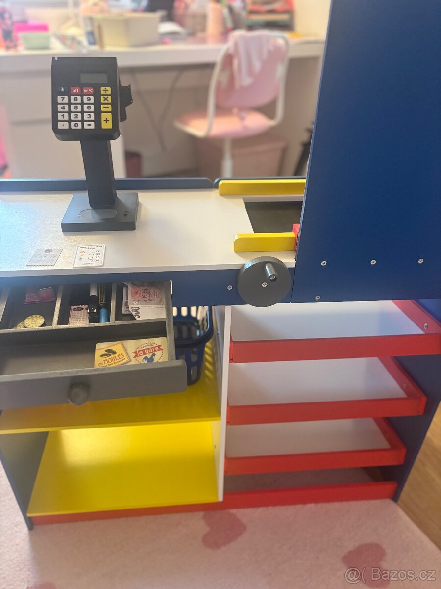 Dřevěný obchod Lidl - 3