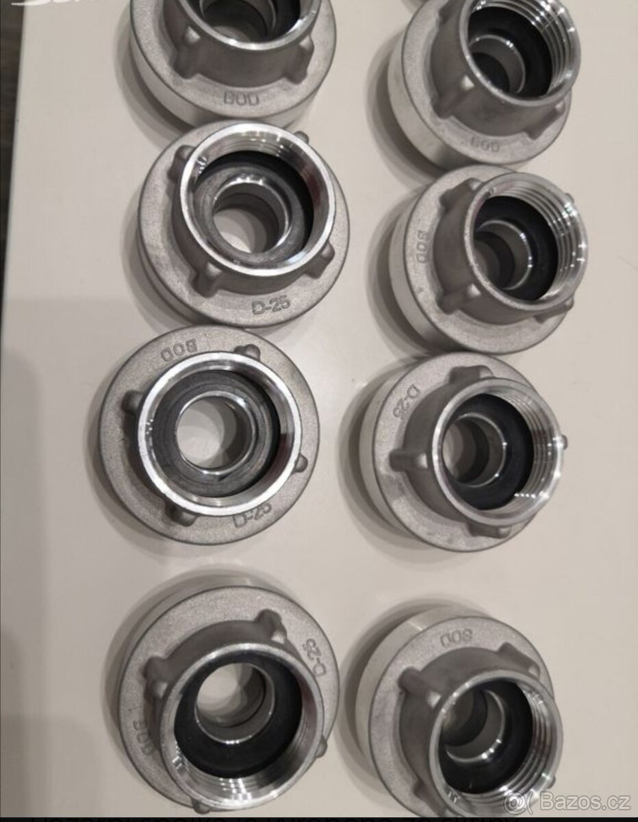 Požární spojka G1" - 3