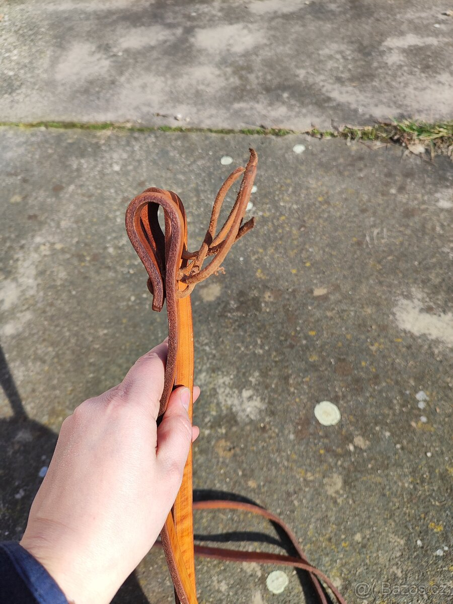 Westernové delene oteze - 3