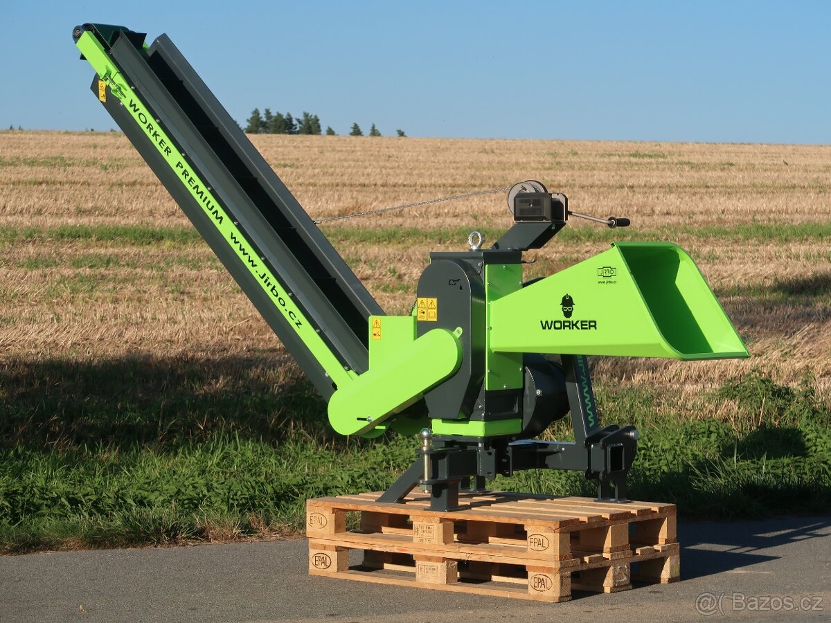Štěpkovač špalíkovač za traktor do120mm s dopravníkem - 3