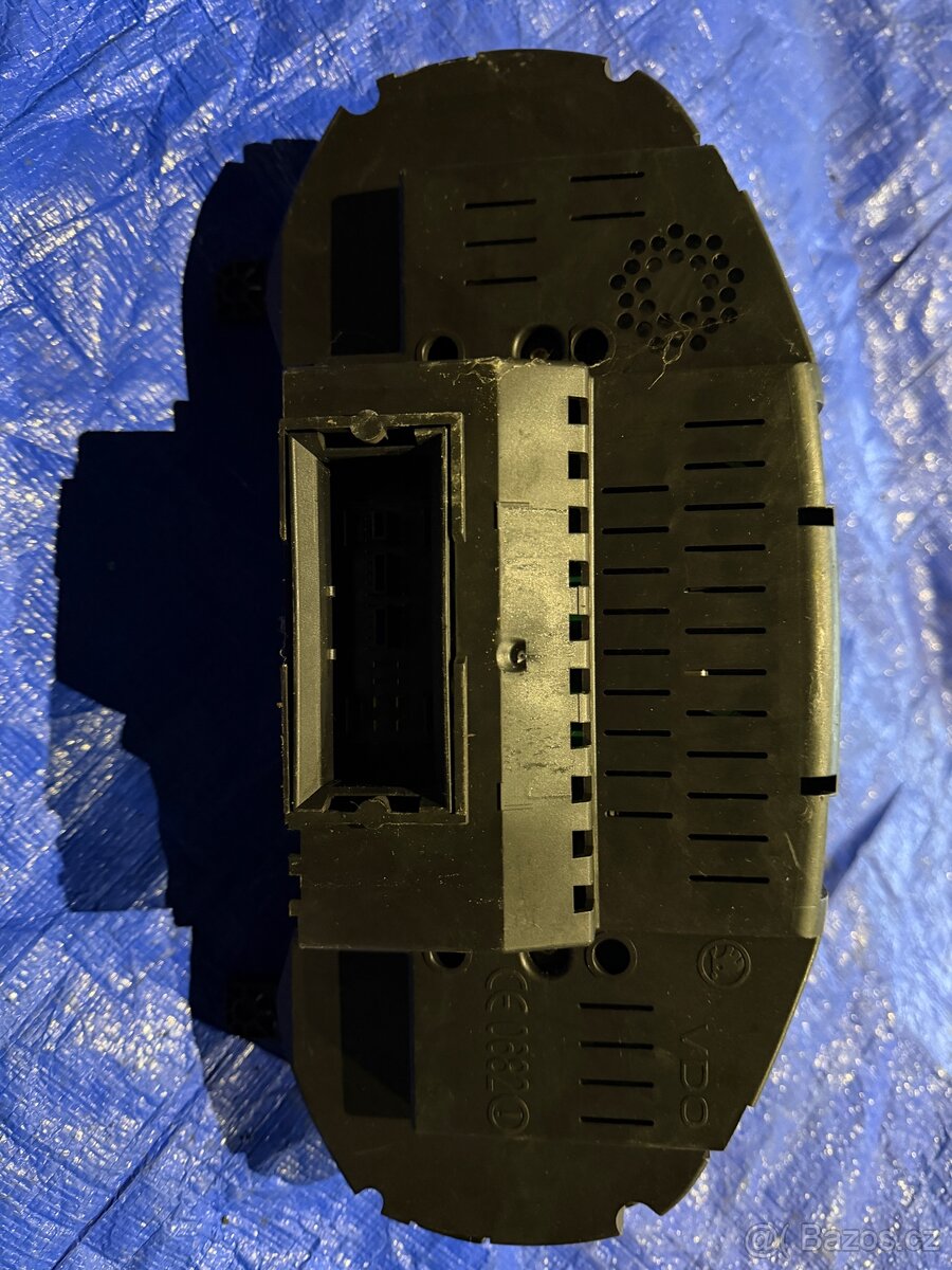 Budíky Octavia 2 - 3