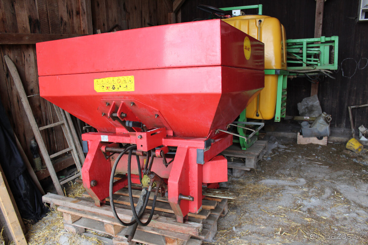 Rozmetadlo hnojiv JAR-MET - 3