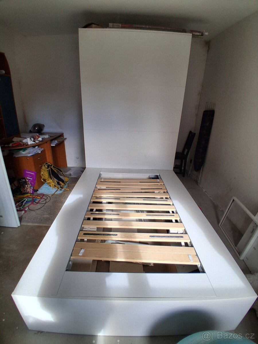 Postel s úložným prostorem - 3