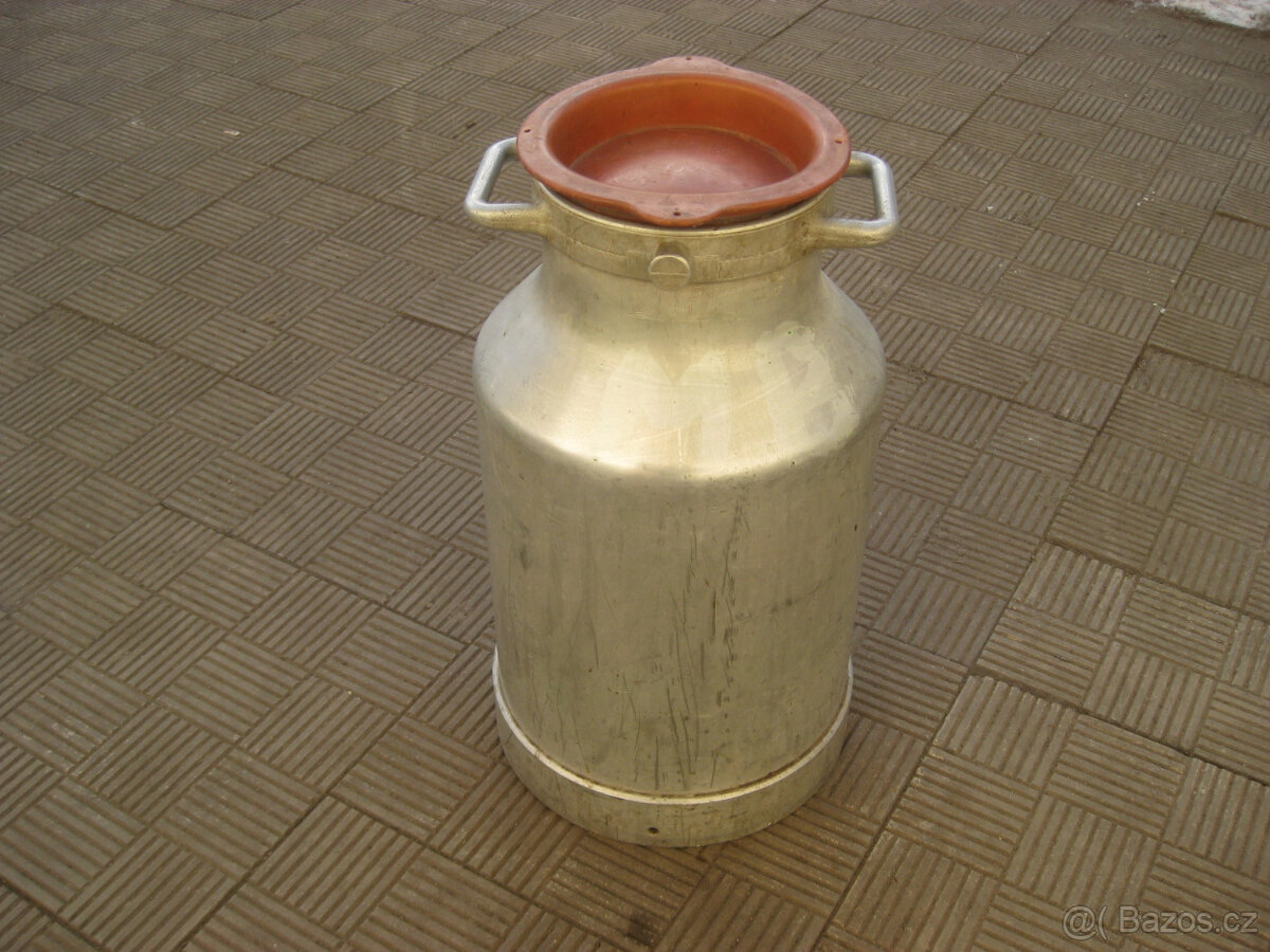 Hliníková konev 25 litrů - 3