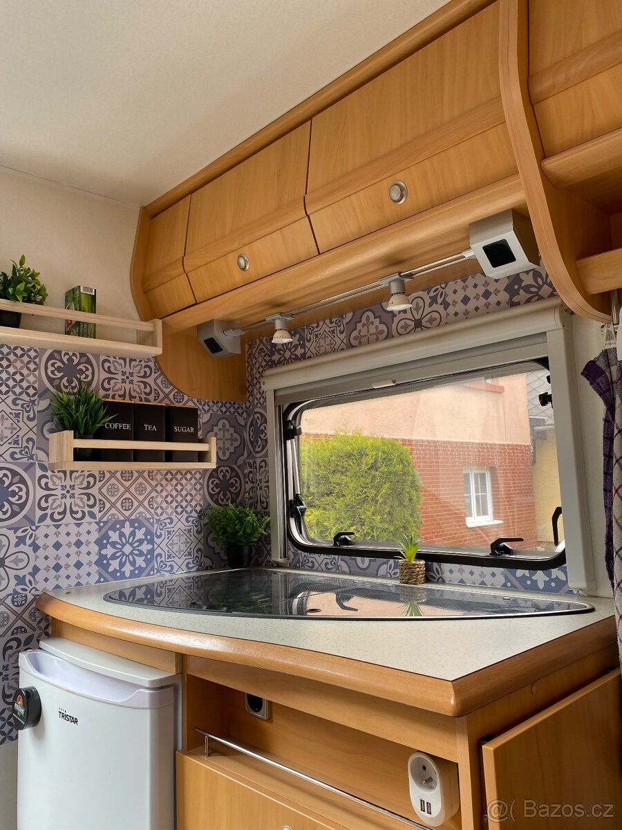 Karavan Beyerland Vitesse 400 FB s klimatizací. - 3