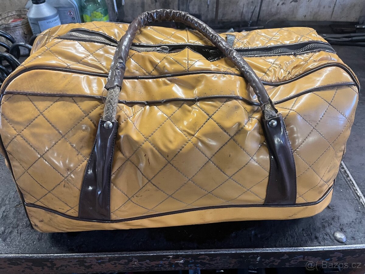 Historický vysavač ETA 409 - 3