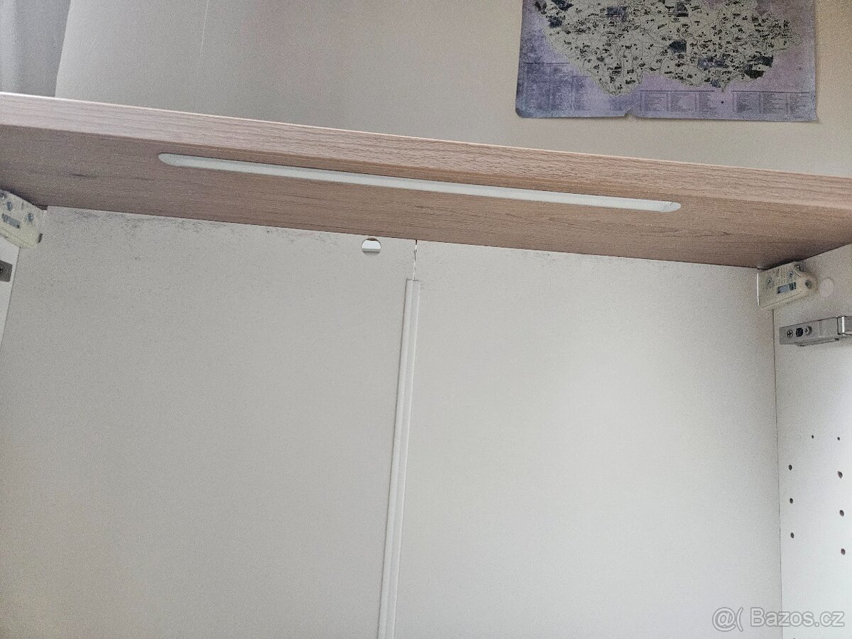 Zrcadlová skříňka Naturel Stilla + LED 80x60 cm - 3