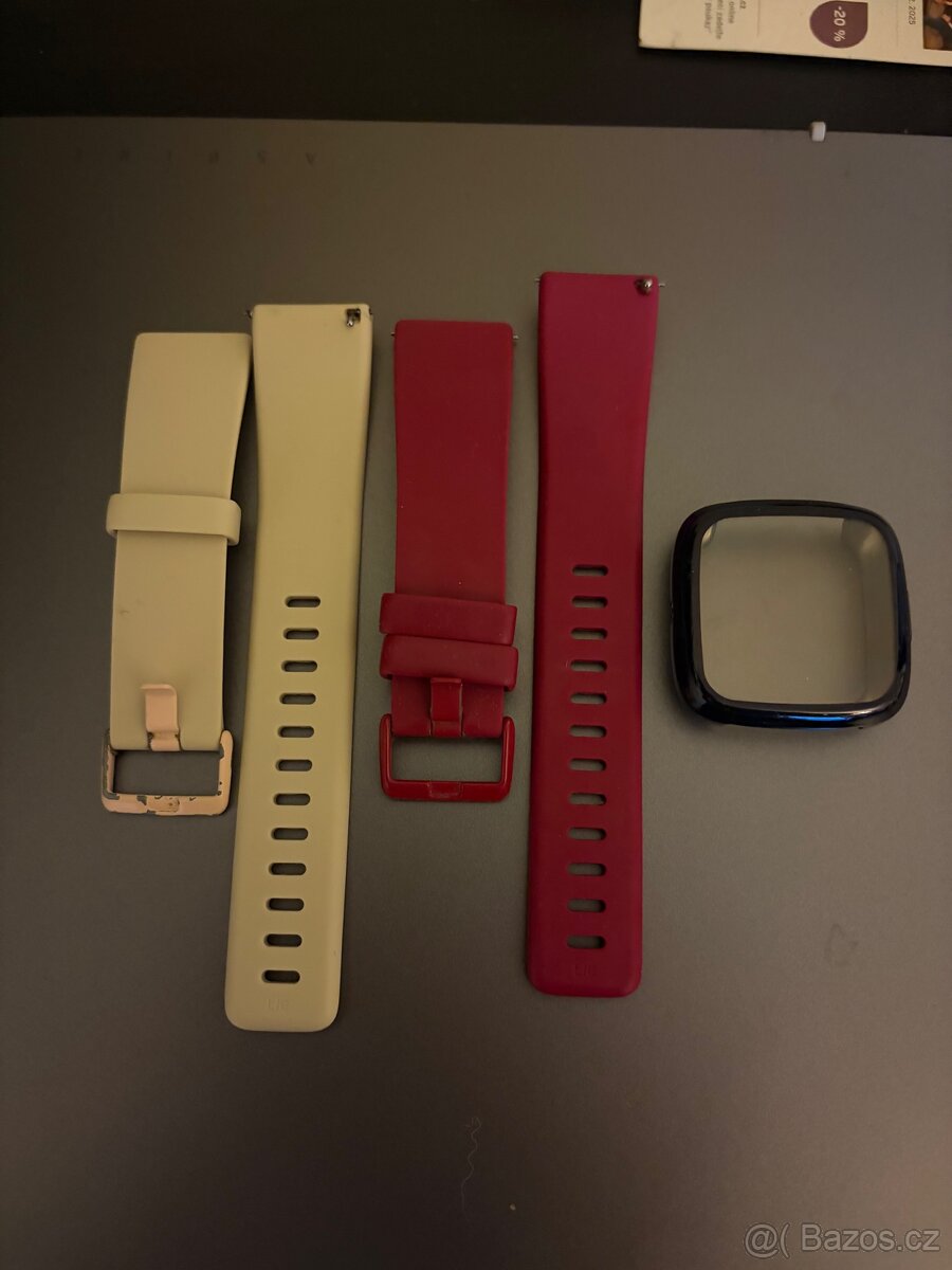Fitbit Versa 2 - 3