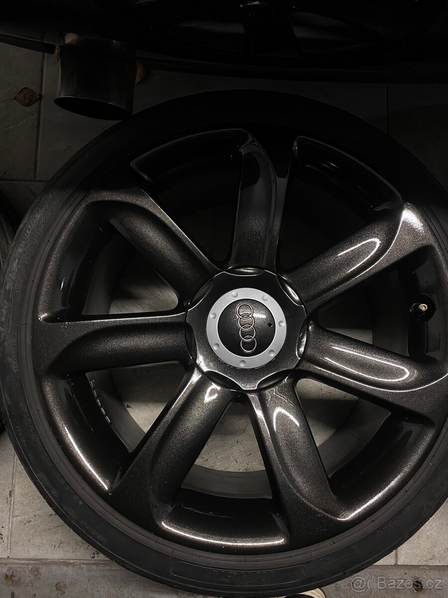 Originál Audi Kola - 3