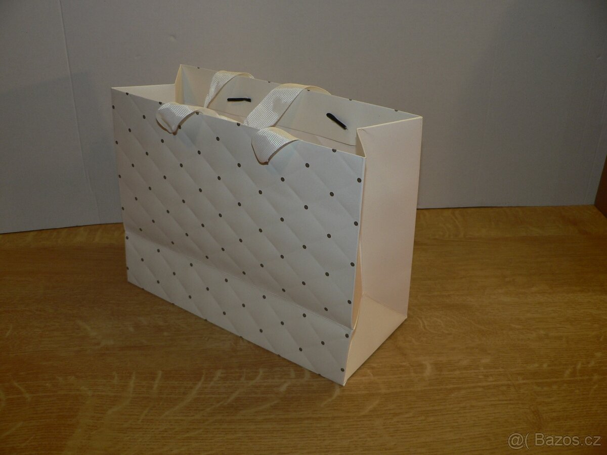 Luxusní dárkové tašky-voděodolné - 3