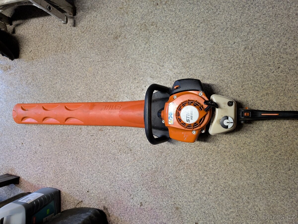 Plotostřih STIHL HS 82R - 3