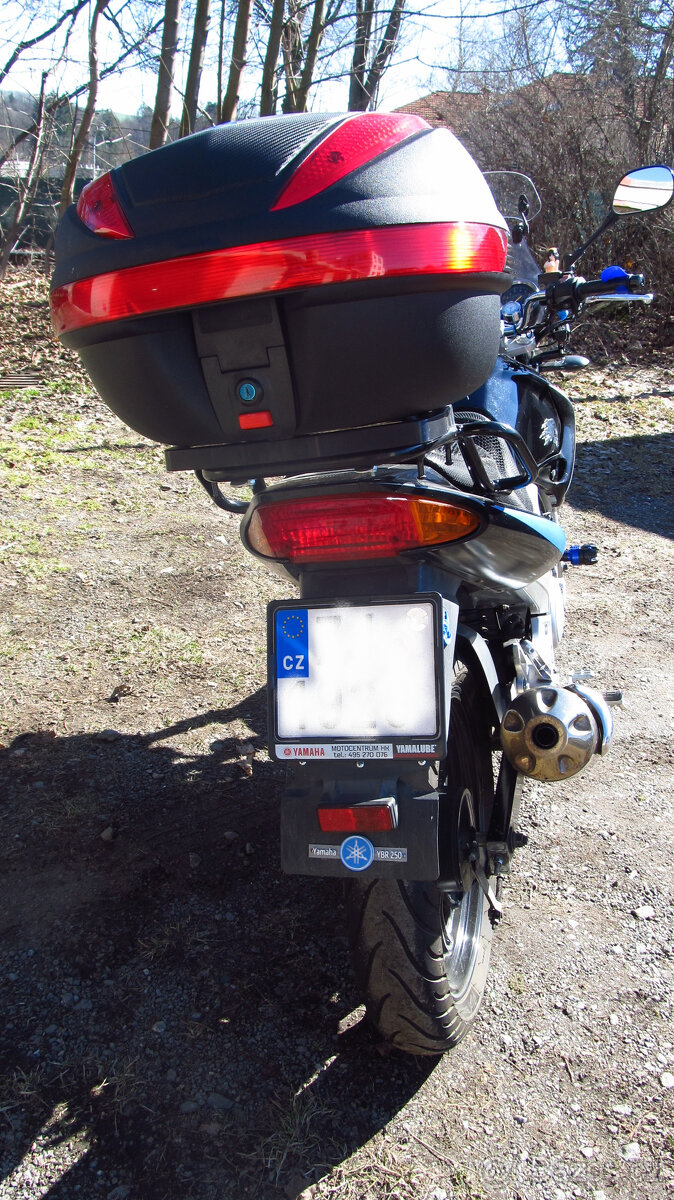 Yamaha YBR 250 - 3