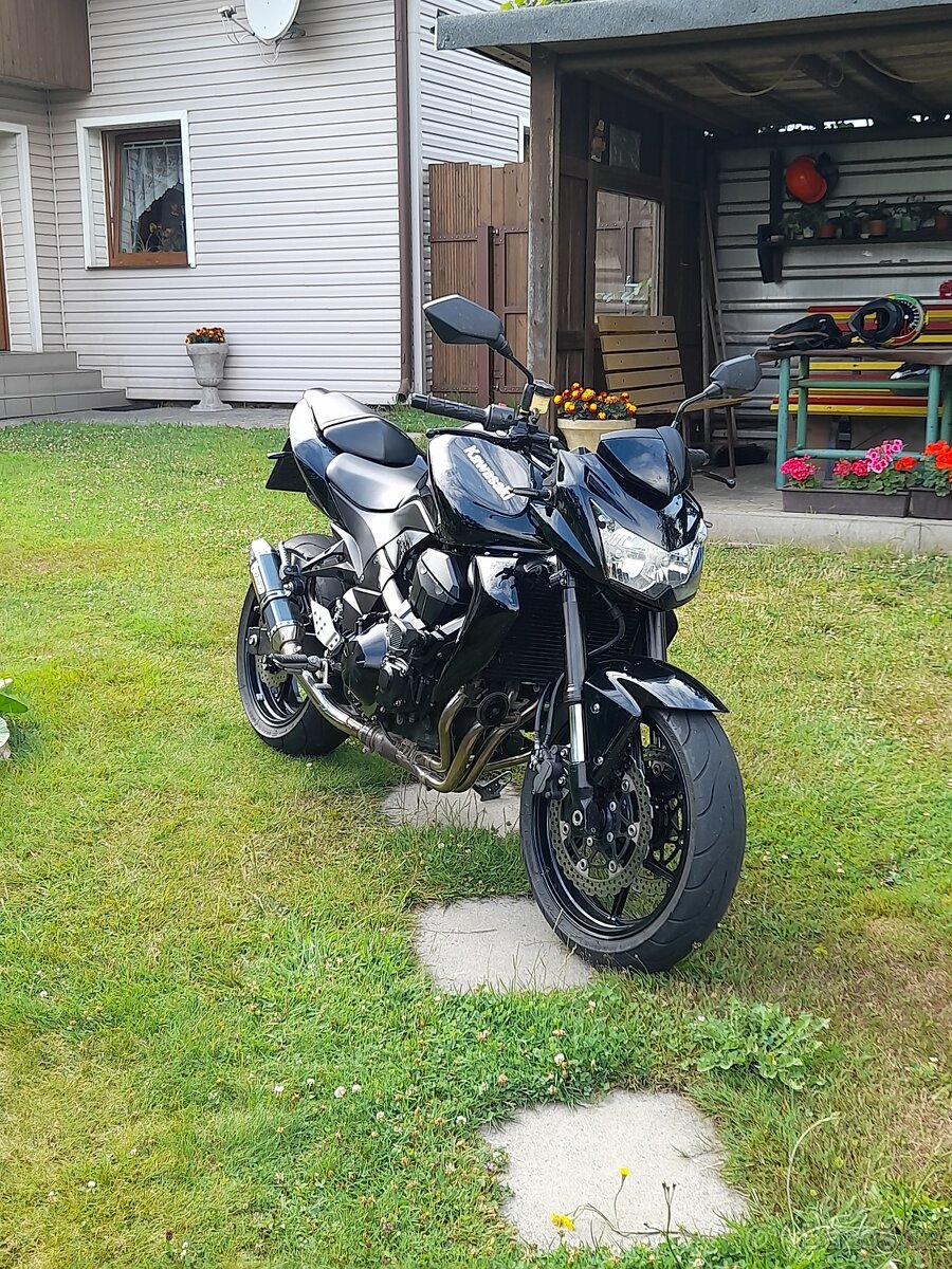 Kawasaki z750 - 3