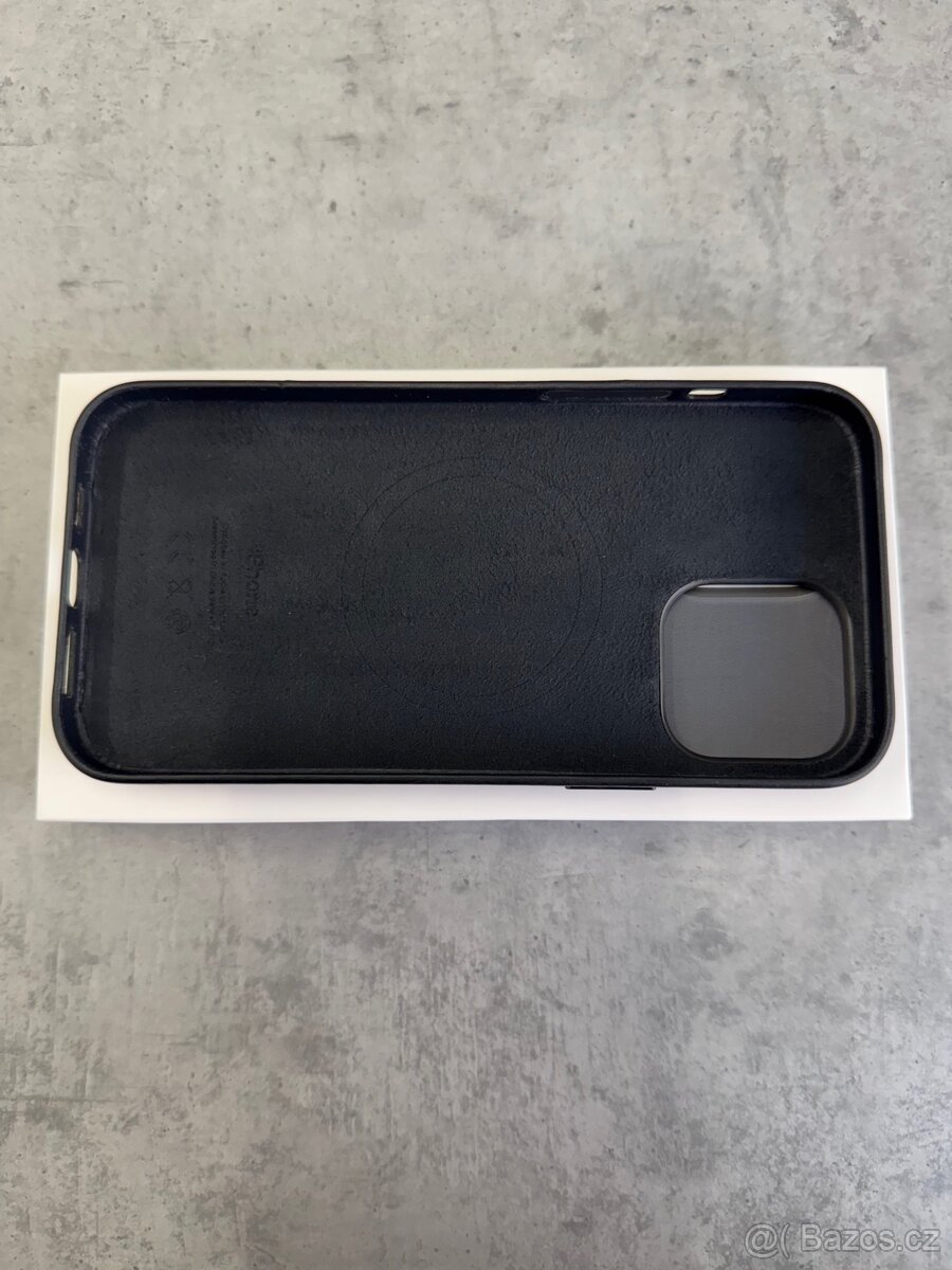 Apple Leather Case 13 Pro Max MagSafe - černý - 3