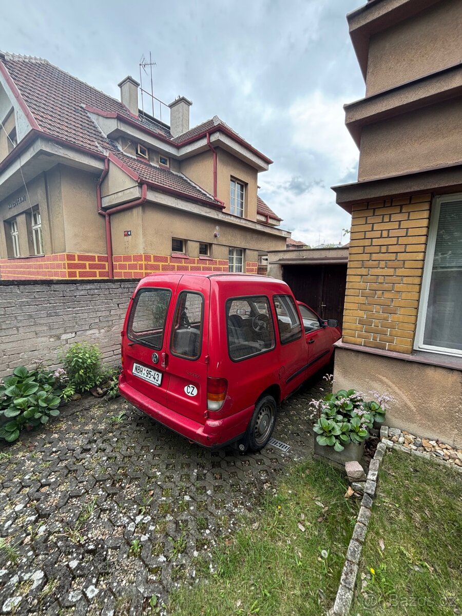 VW Caddy - 3