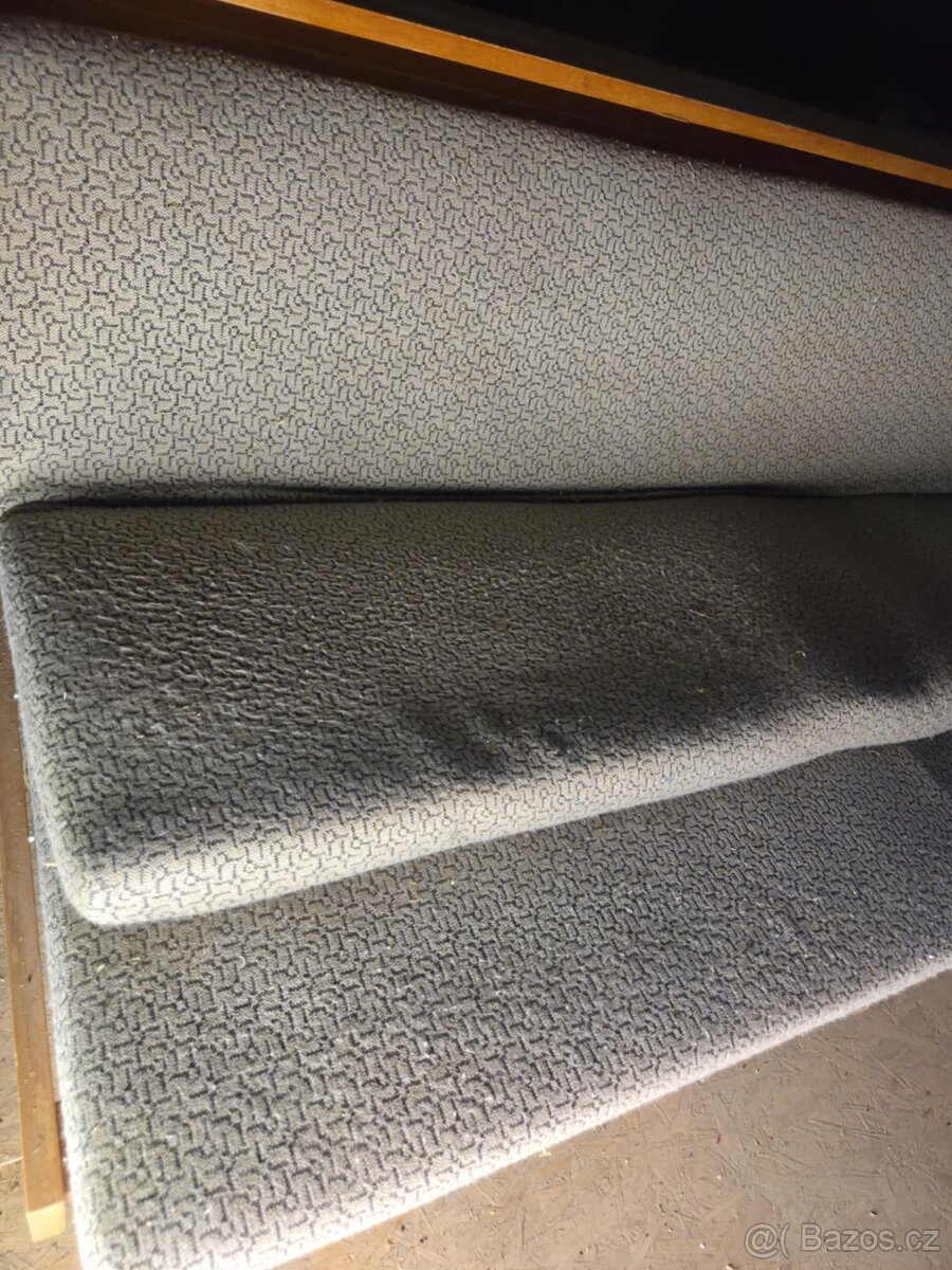 gauč - sedačka (vhodné k renovaci) - 3