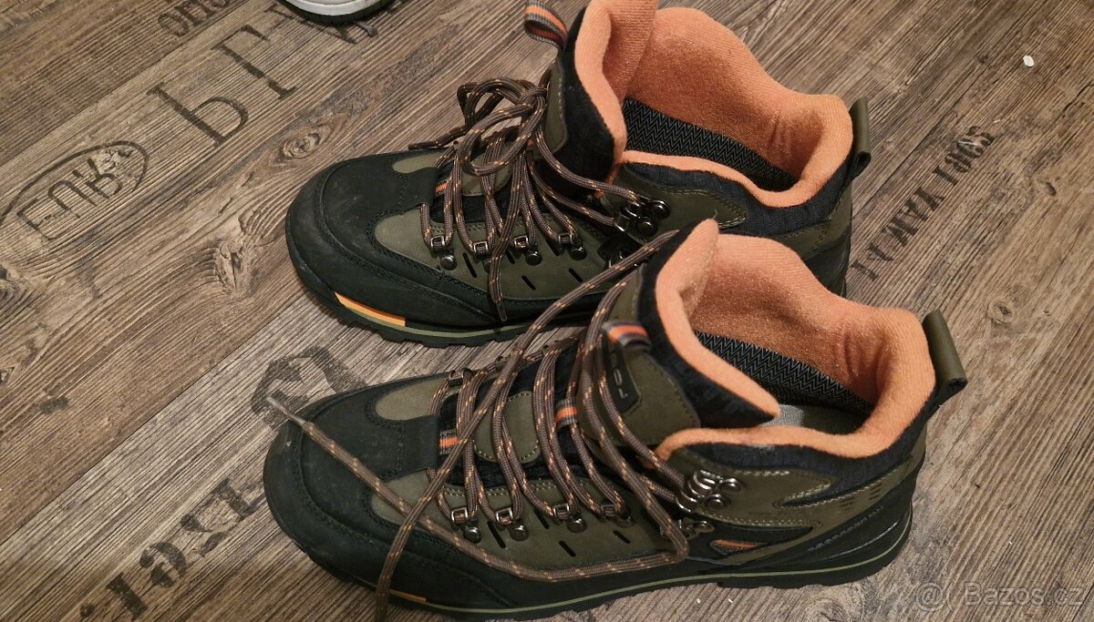 Pánské zateplené outdoorové boty LOAP, vel.42 - 3