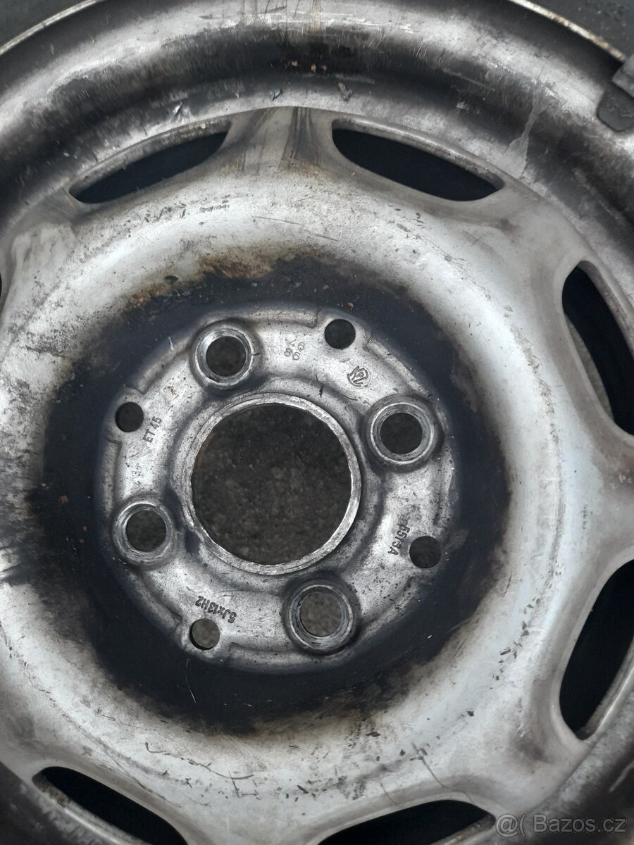 4x 13" obutá letní kola na VW, SEAT, ŠKODA. - 3