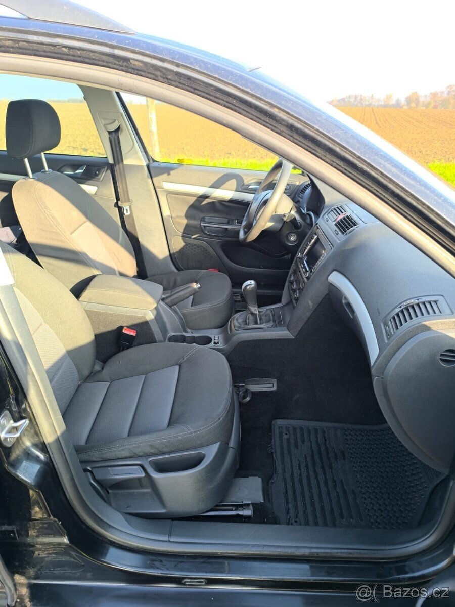 Škoda Octavie 2 - 3