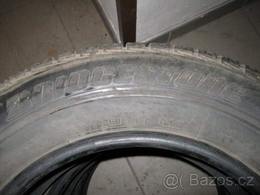 Zimní pneu Bridgestone 215/65R16 - 3