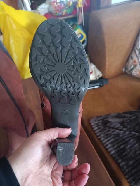 Dámské kozačky hnědé krásné - 3