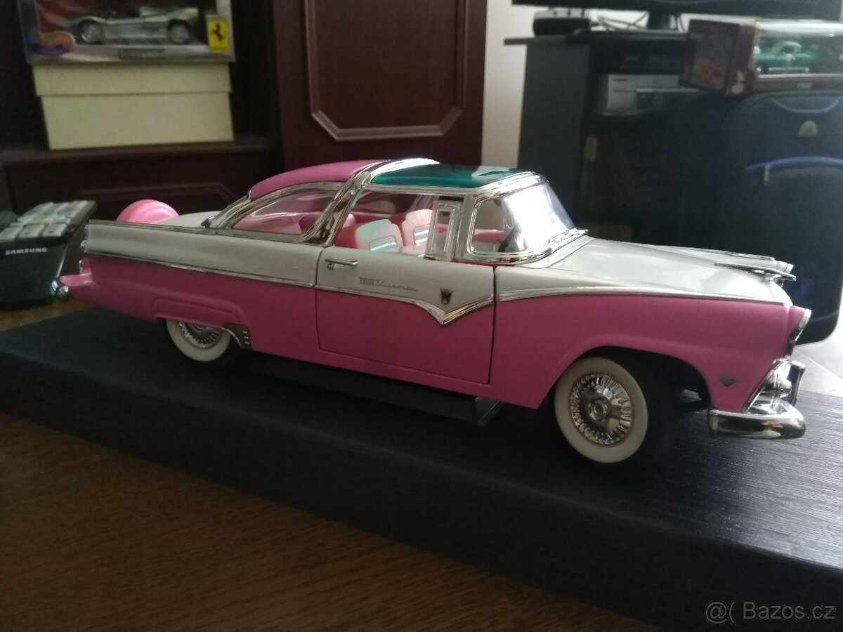 Prodám model 1/18 - 3