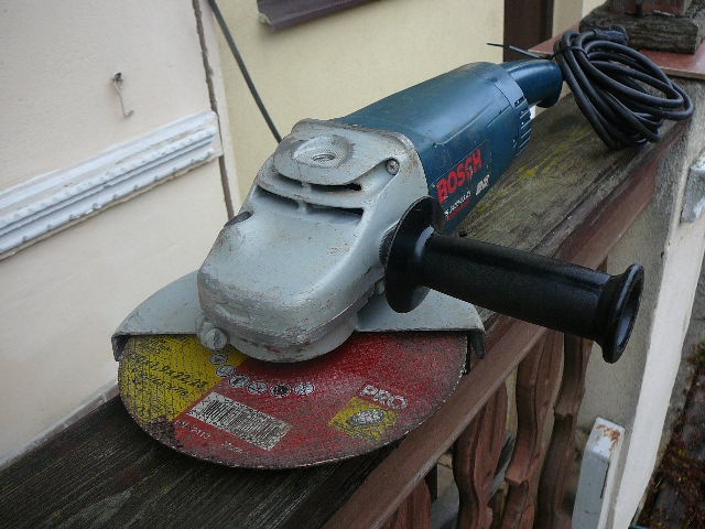 uhlová bruska flexa bosch - 3