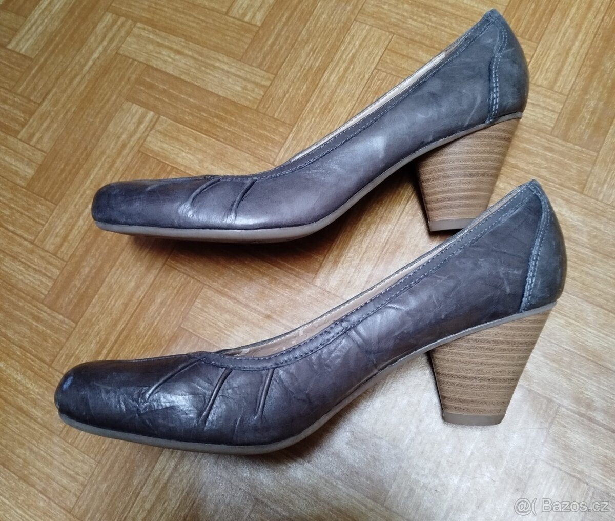 Nové šedé kožené lodičky, velikost 42 - 3