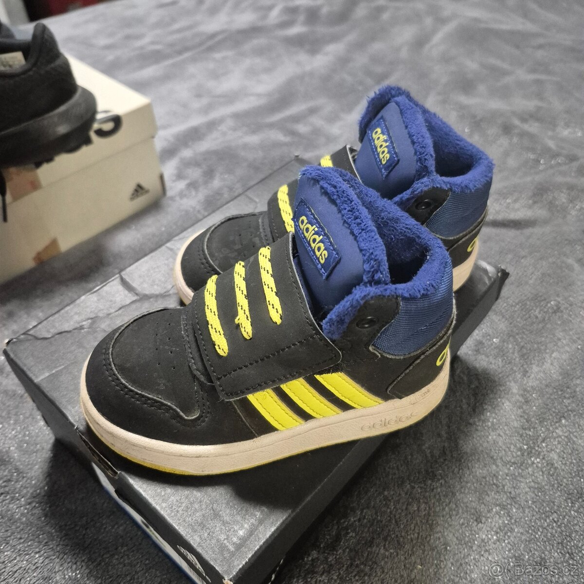 Prodám boty adidas různé velikosti - 3