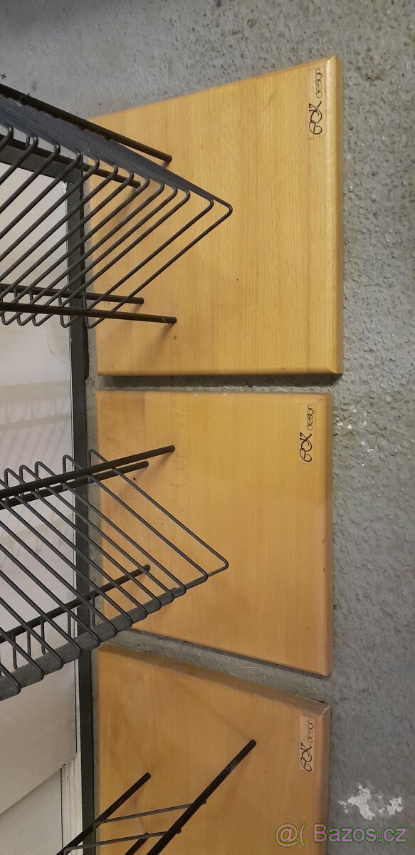 Stojánky na cd a vhs - 3