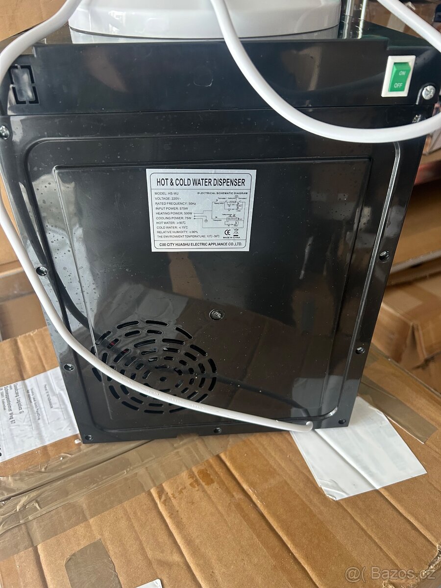 Nový elektrický dávkovač vody. - 3
