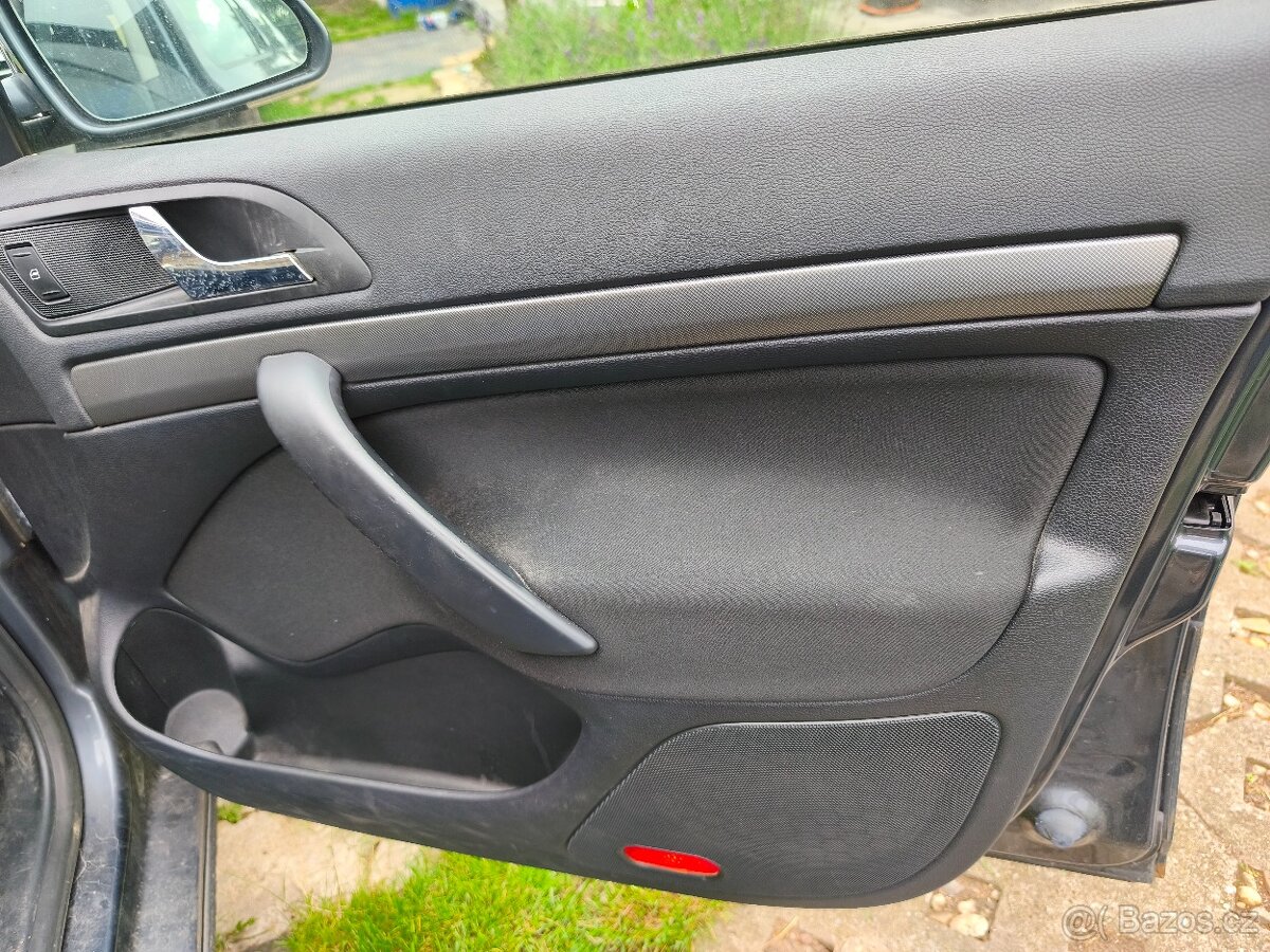 Výplně dveří, tapecirunk, Octavia 2 combi. - 3