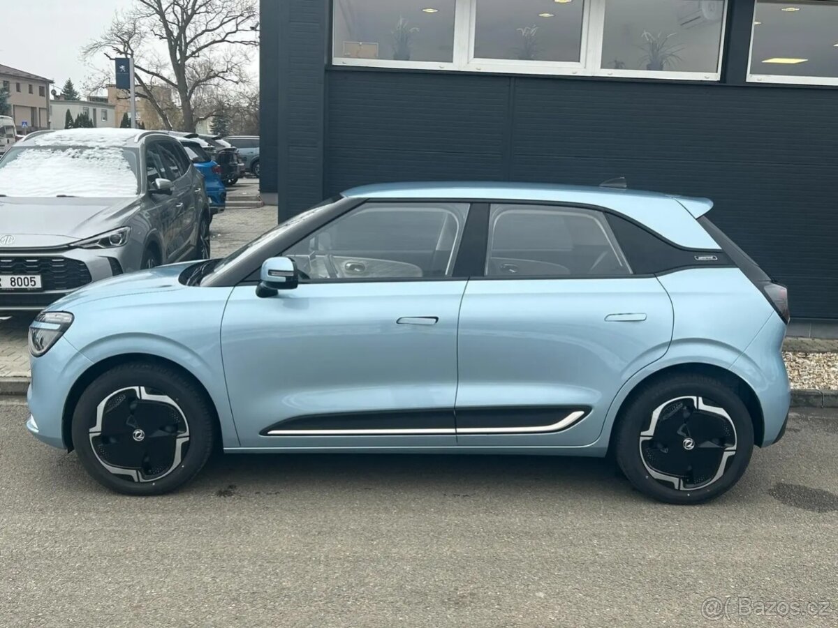 Dongfeng, BOX E1 - 3