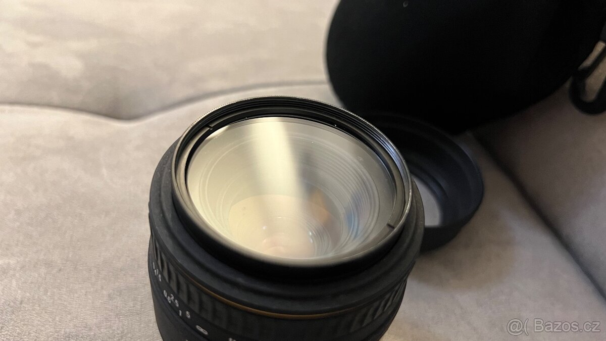 Sigma 50mm f/2,8 ex macro + UV + polarizačný filter HOYA - 3