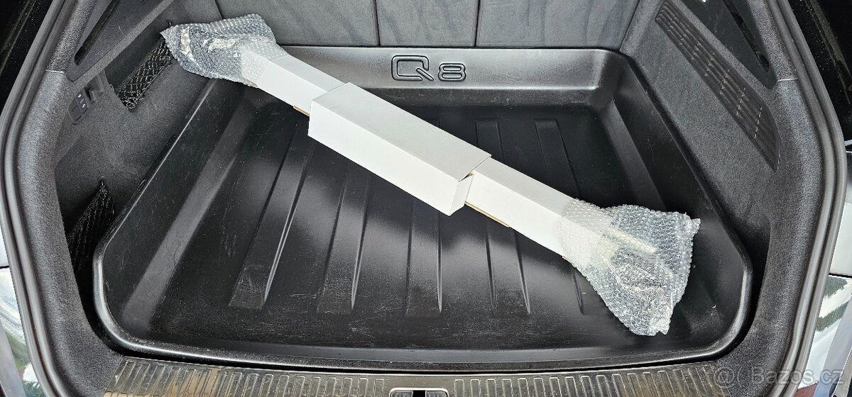 Nové střešní nosiče příčníky hagusy na Audi Q8 - 3