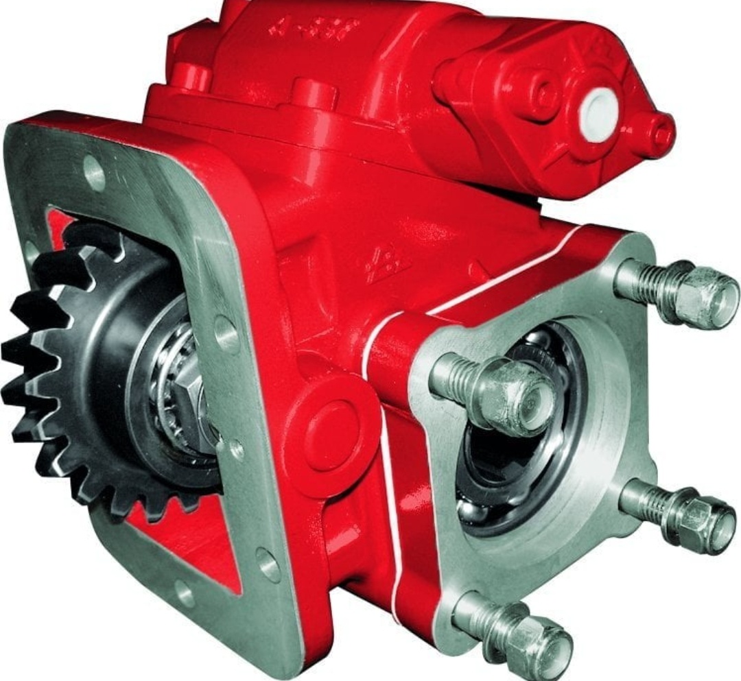 PTO - pomocný pohon, nosič, hydraulická ruka, sklápěč
- 3