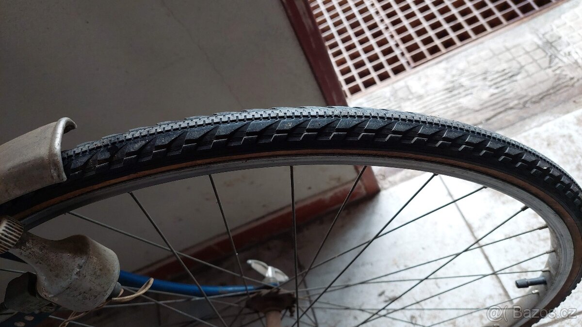 Silniční kolo Favorit 2x 5 převodů - 3