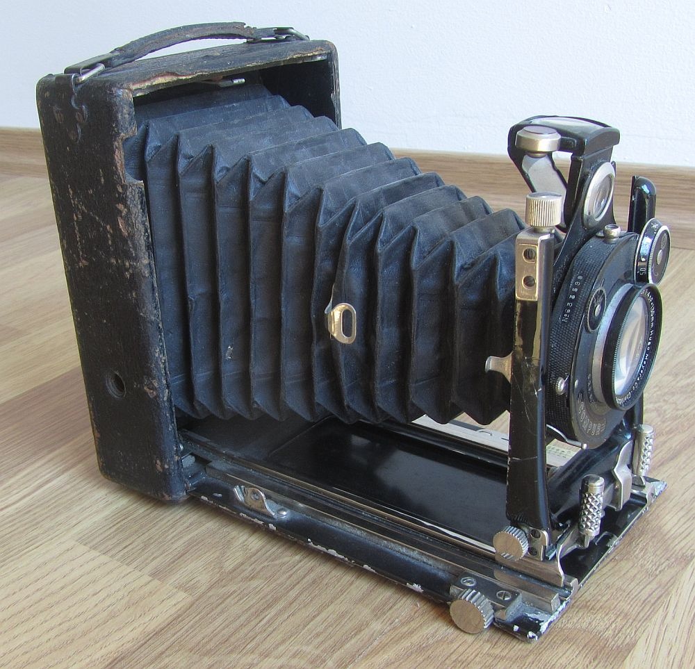 Ihagee fotoaparát + prodej sbírky fotoaparátů a kamer - 3