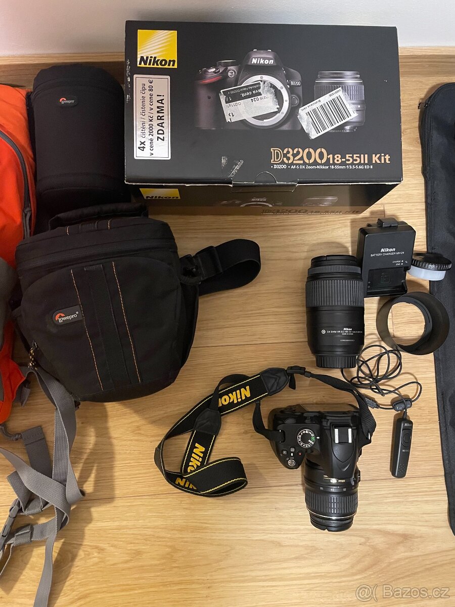 NIKON D3200 + příslušenství - 3