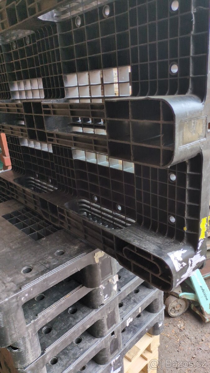 Plastové palety 120x80 - 3