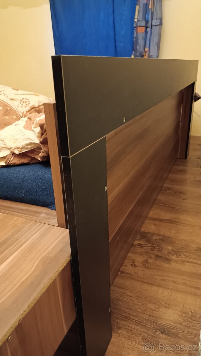 Postel pro dva s roštem, 220x203 - 3