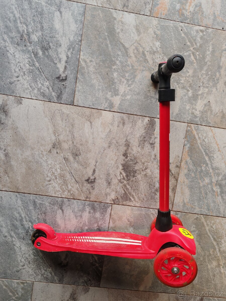 Dětská koloběžka RIDER - 3