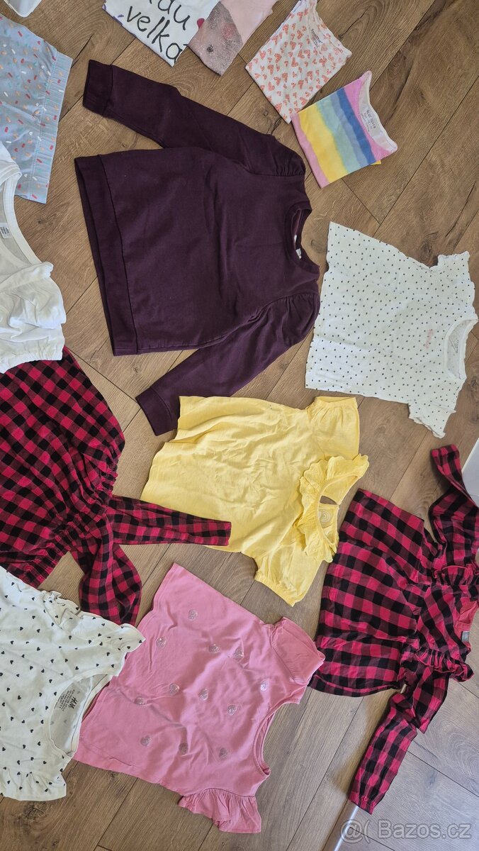 Balík oblečení pro holčičku velikost 122-128 - 3