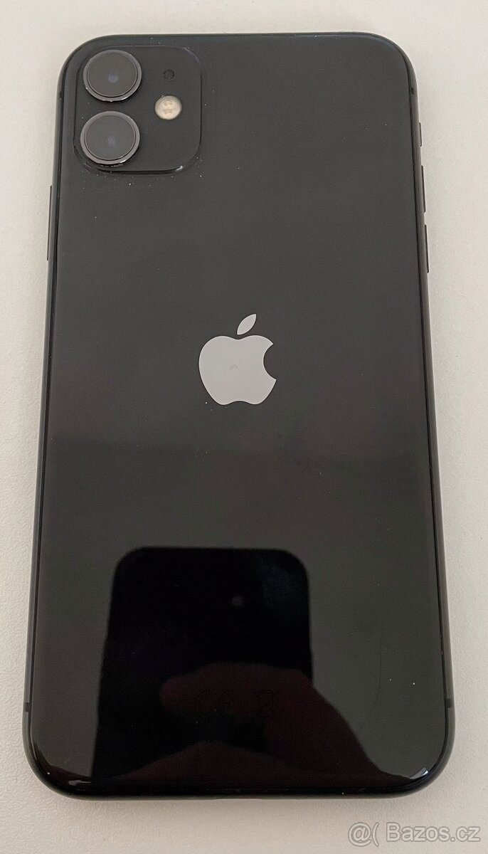 Iphone 11 64 GB černý - 3