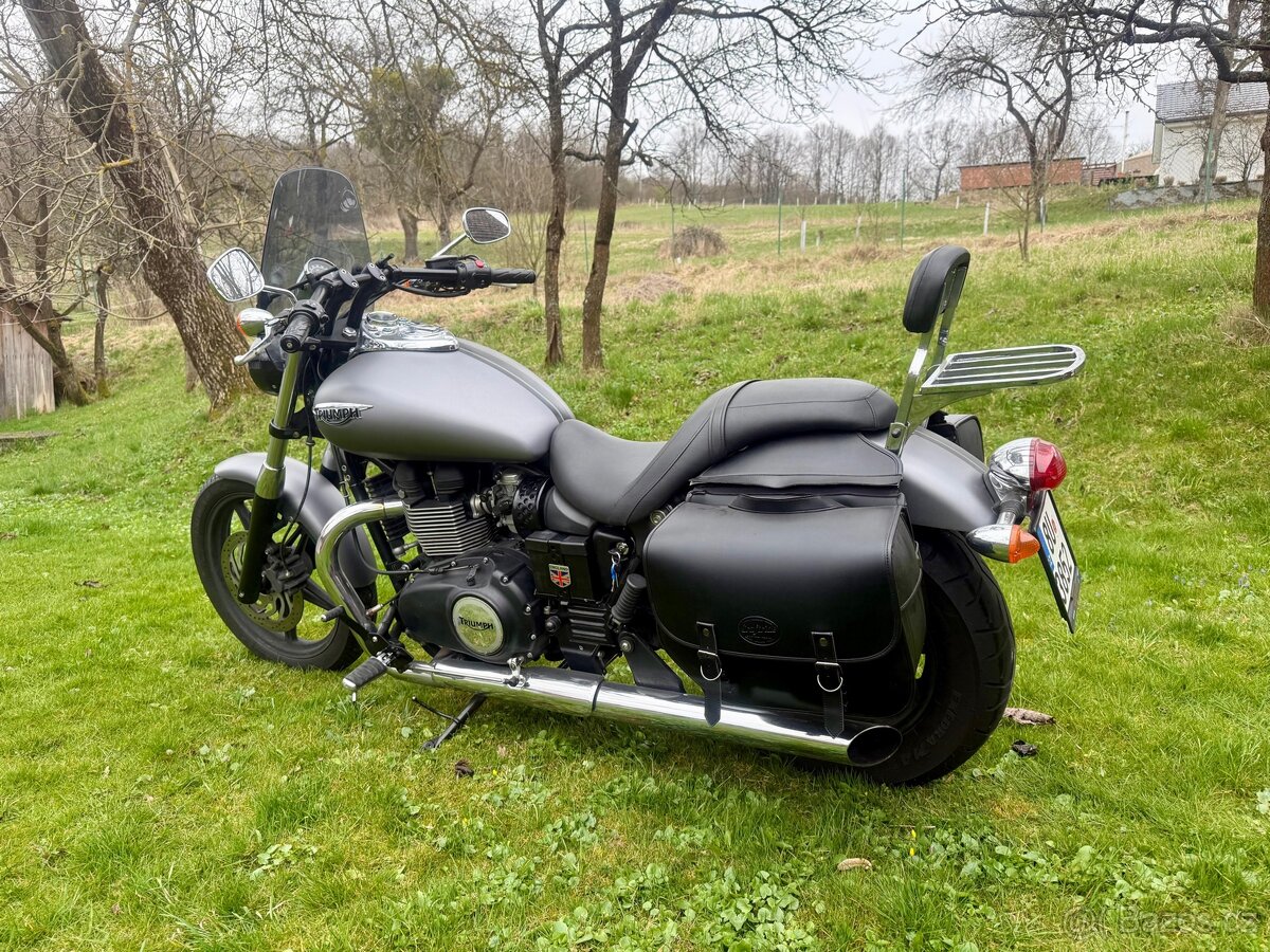 Triumph Speedmaster 900 - 3